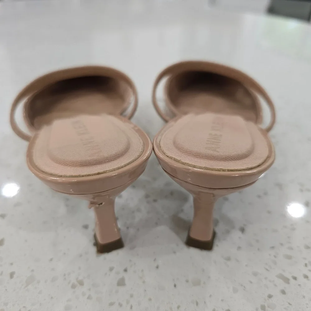 Anne Klein iFlex Nude Patent Pointed Toe Kitten Heel Mules Womens Size 8.5 - Picture 7 of 11